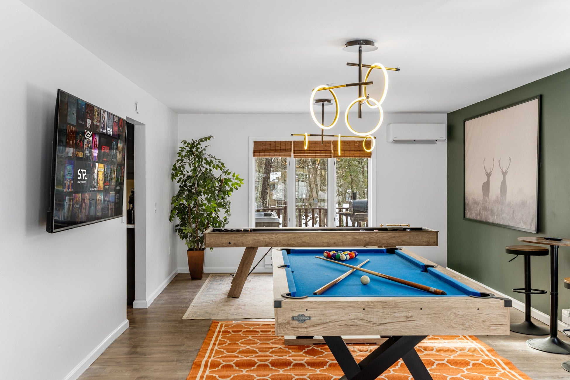 Airbnb Photography: Upscale Poconos Retreat with Twilight and Drone Photography in East Stroudsburg, PA