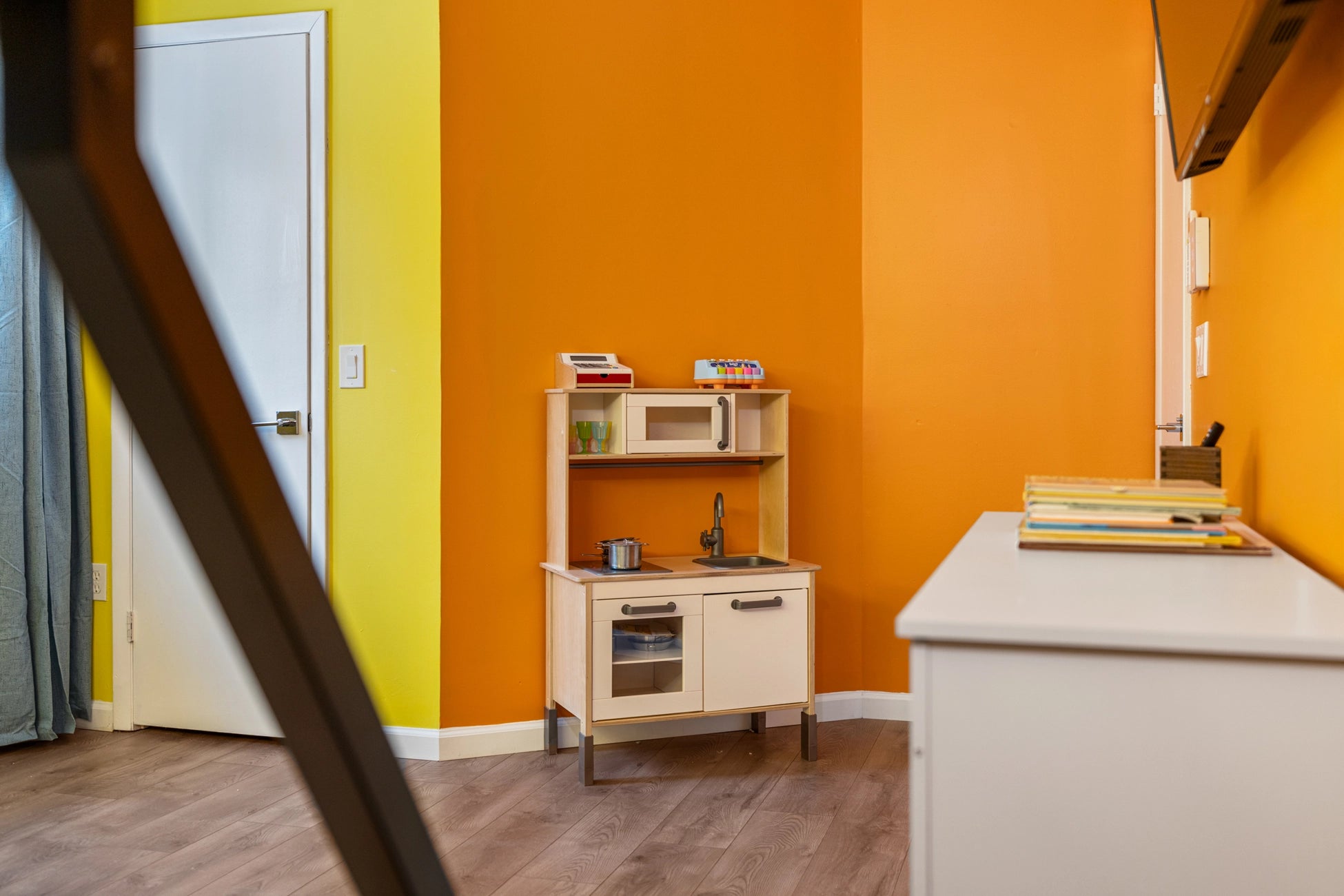 Airbnb Photography: Upscale Poconos Retreat with Twilight and Drone Photography in East Stroudsburg, PA