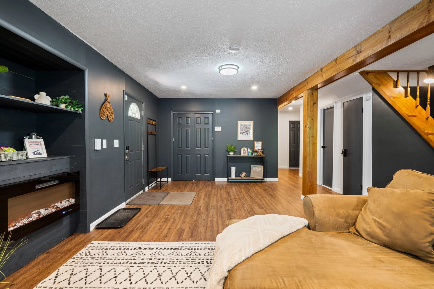 Airbnb Photography: Tranquil Poconos Cabin in Tobyhanna, PA