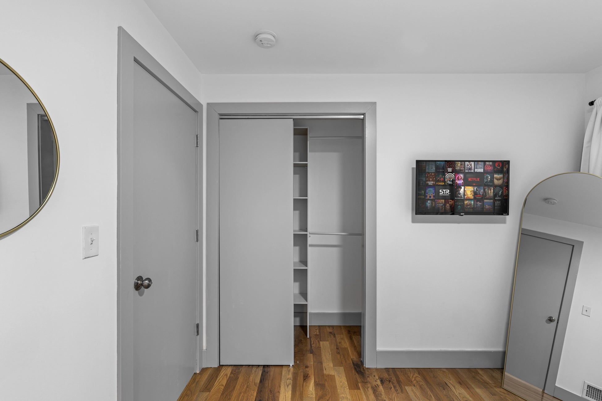 Airbnb Photography: Modern Multi-Unit Rental in Newark, NJ