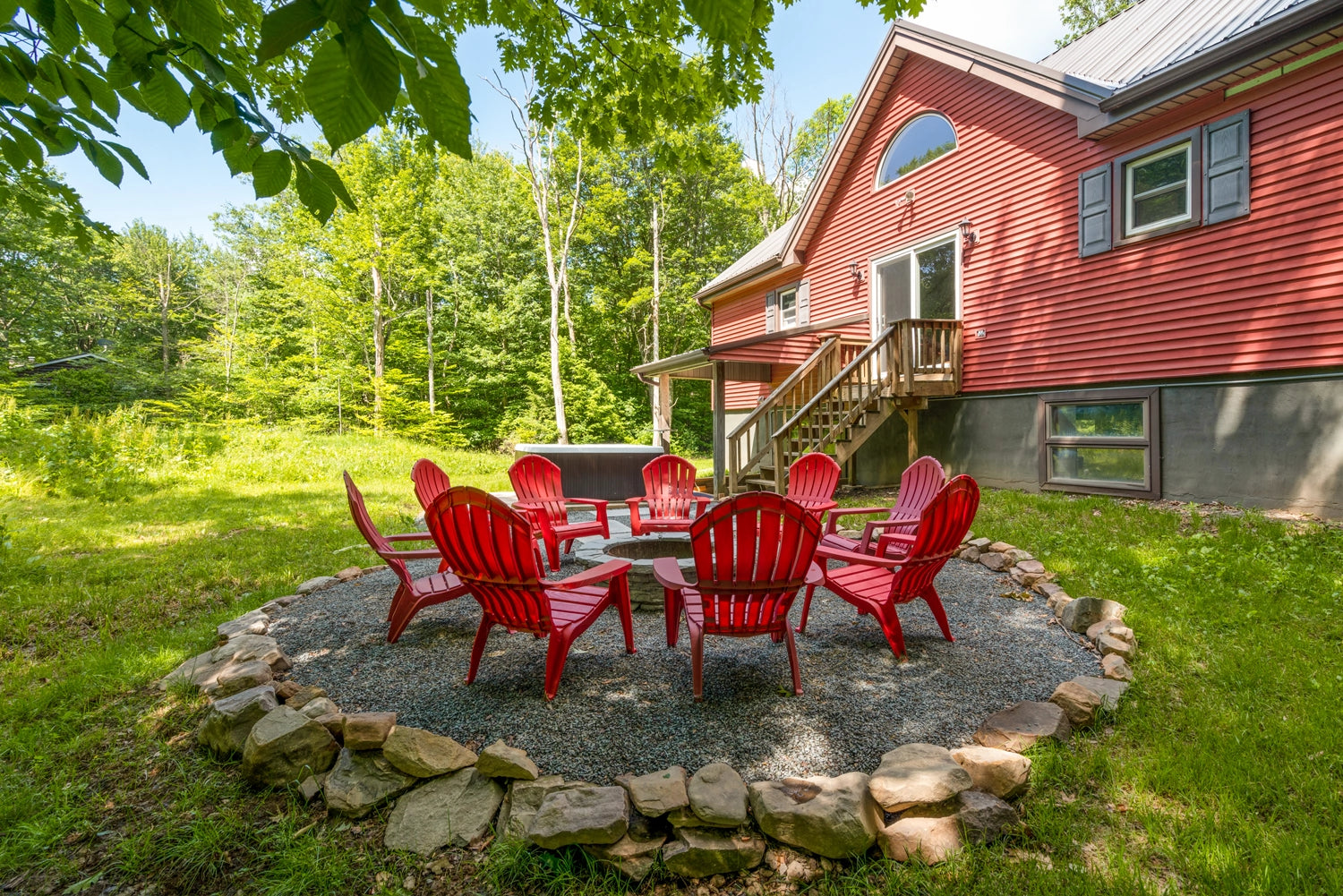 Airbnb Photography: Charming Cottage Retreat in Long Pond