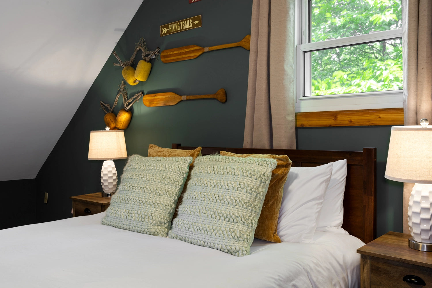 Airbnb Photography: Charming Cottage Retreat in Long Pond