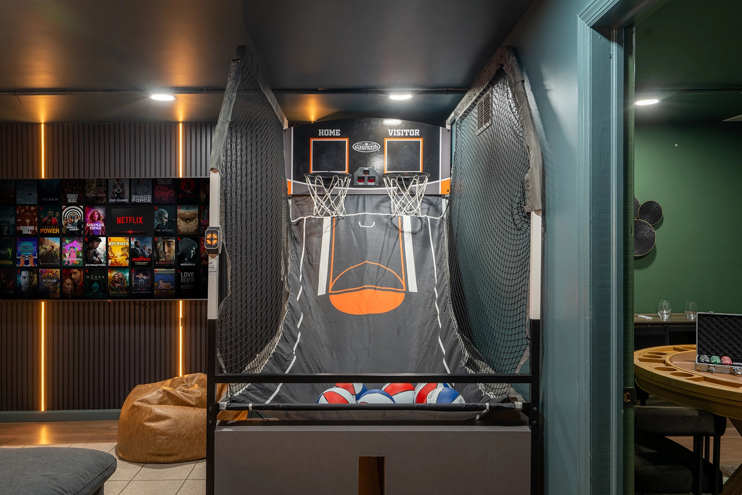 Airbnb Photography: Modern Retreat at Penn Estates, East Stroudsburg