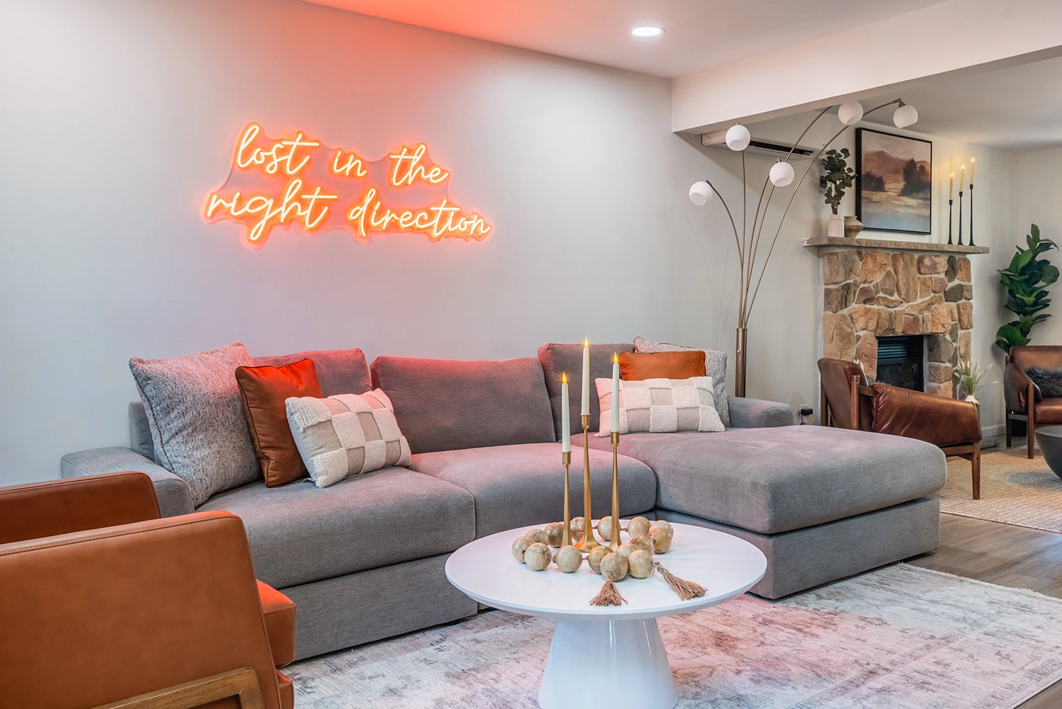 Airbnb Photography: Modern Retreat at Penn Estates, East Stroudsburg