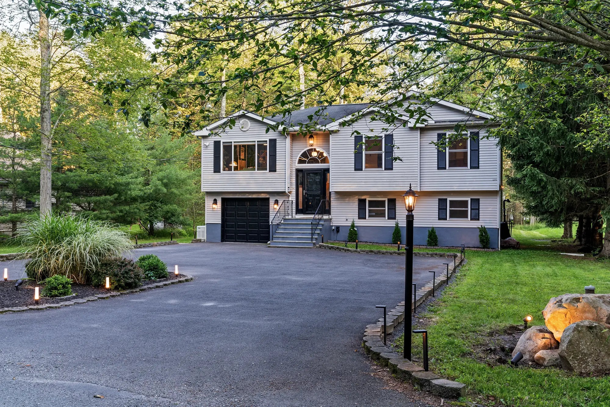 Airbnb Photography: Enchanted Villa in Pocono Summit, PA