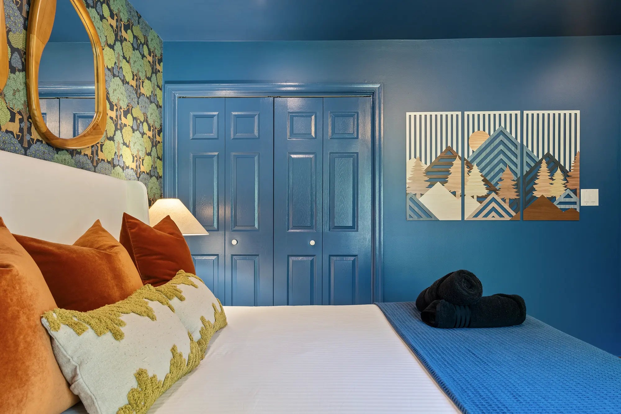 Airbnb Photography: Enchanted Villa in Pocono Summit, PA