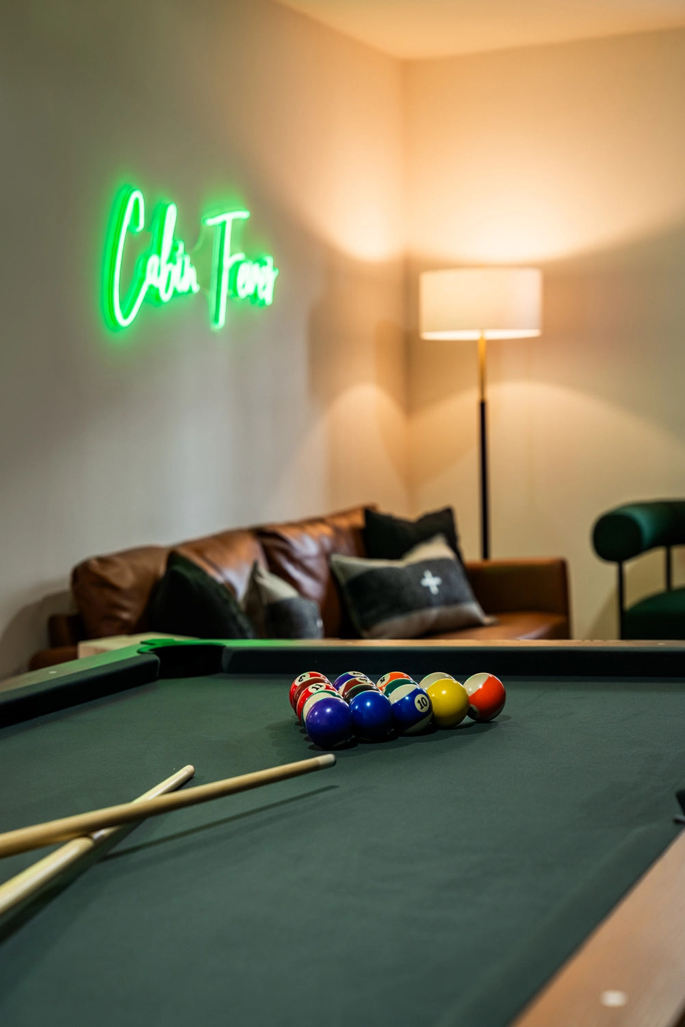 Airbnb Photography: Modern Chalet with Game Room in Tobyhanna, PA