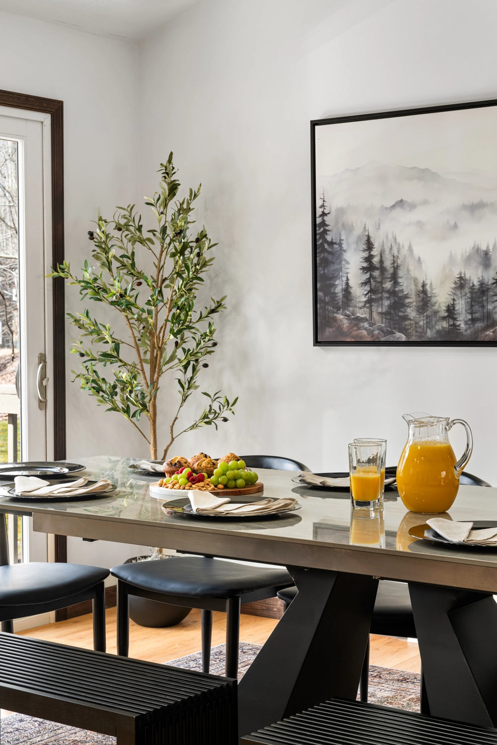 Airbnb Photography: Modern Chalet with Game Room in Tobyhanna, PA