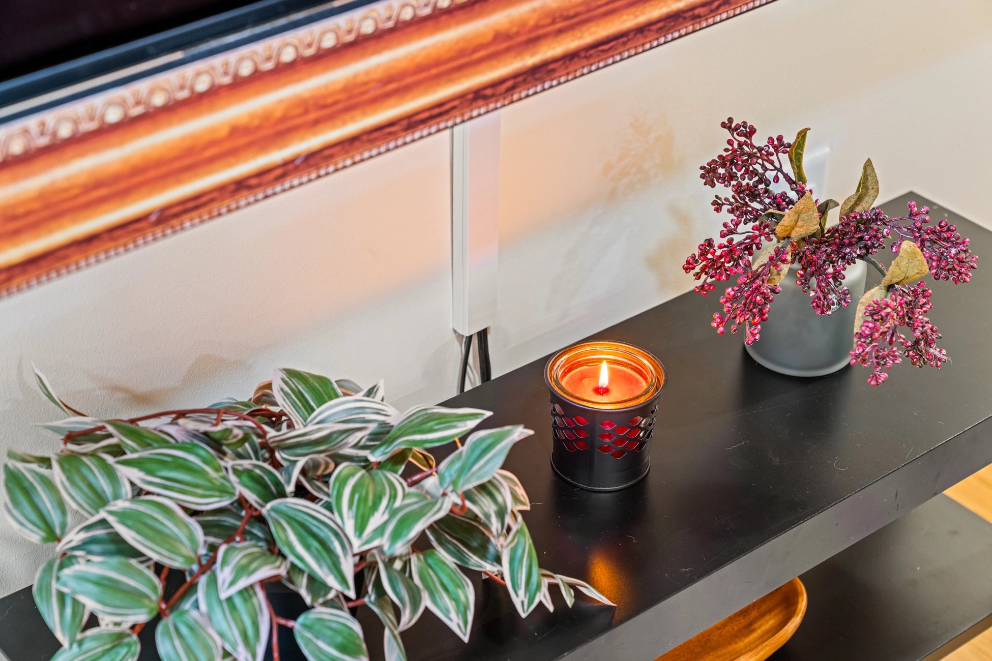 Airbnb Photography: Stylish Urban Apartment With Rooftop Patio in Jersey City, NJ