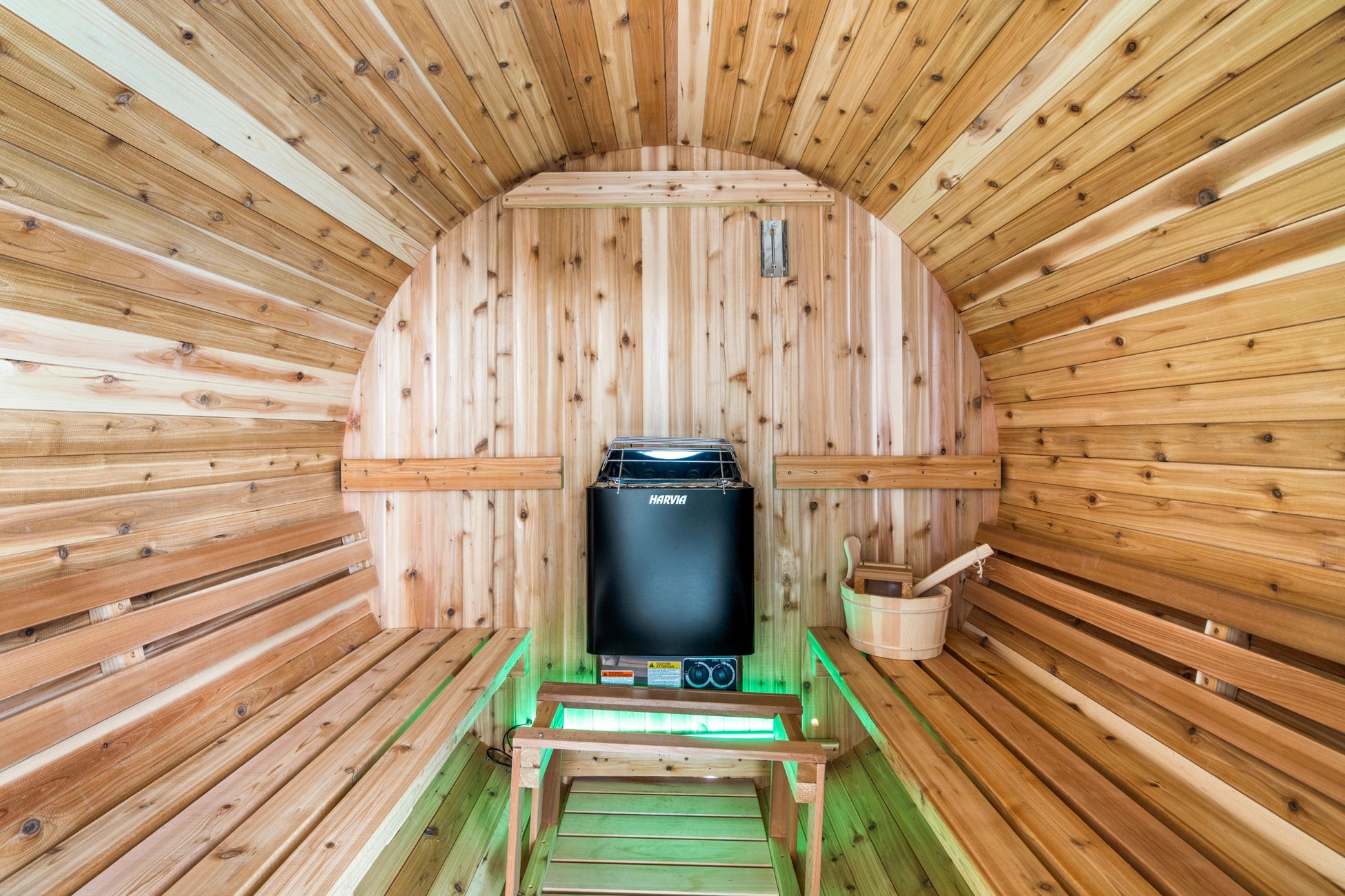 Airbnb Photography: Luxury Lakefront STR Home in Lake Harmony, PA