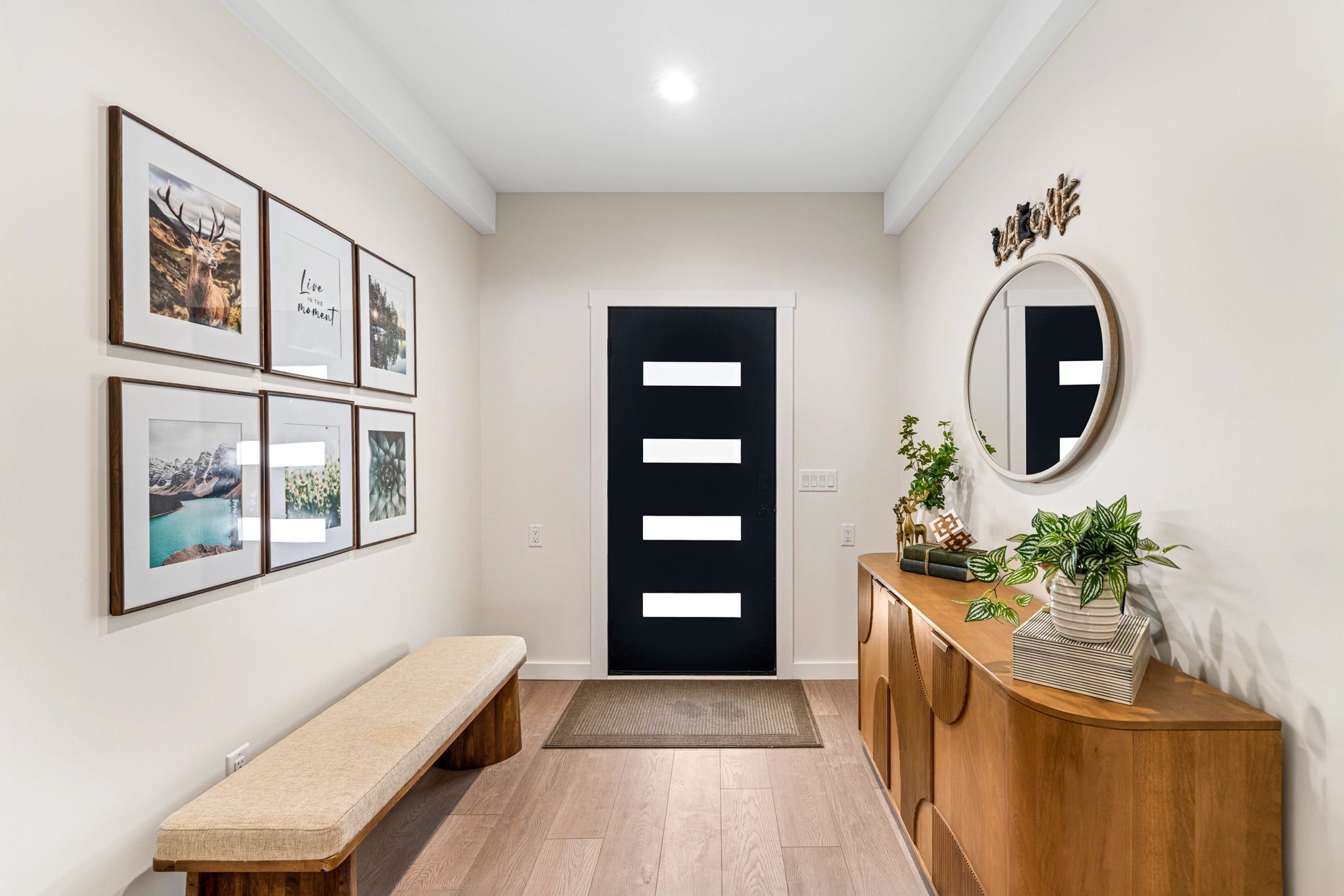 Airbnb Photography: Luxury Lakefront STR Home in Lake Harmony, PA